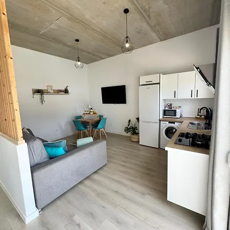 Vila Mirafonso- Piscina Privada A 10 Min De La Ciudad