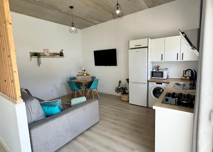 Villa Mirafonso- Piscina Privada A 10 Min De La Ciudad