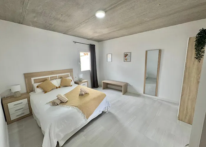 Villa Mirafonso- Piscina Privada A 10 Min De La Ciudad